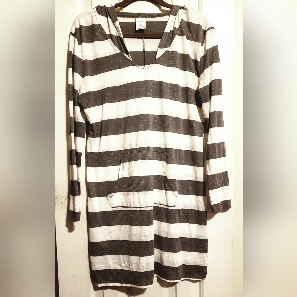 Gray and white dress